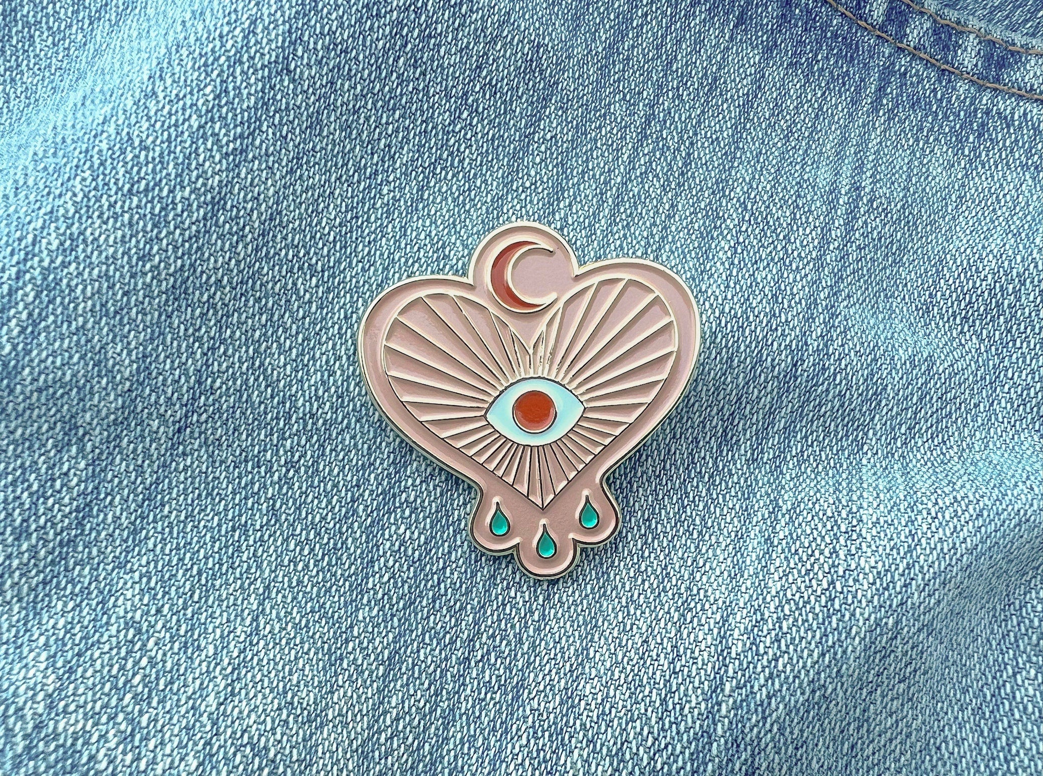 Evil Eye Heart Enamel Pin: Gold Metal Crybaby Design